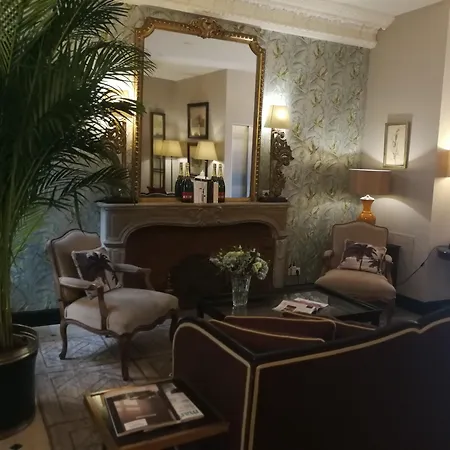 Hotel De La Treille-3