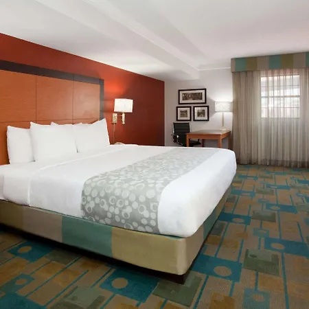 La Quinta Inn By Wyndham Denver Central-2