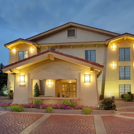 La Quinta Inn By Wyndham Denver Central-3
