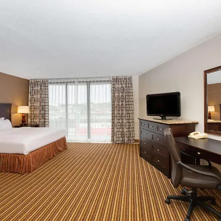 Aksarben Suites Trademark Collection By Wyndham-3