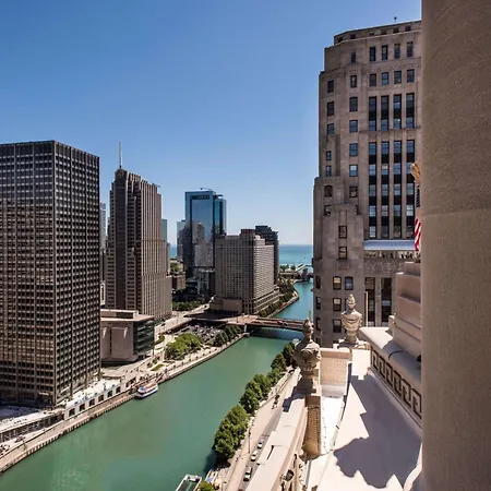 Londonhouse Chicago, Curio Collection By Hilton-3