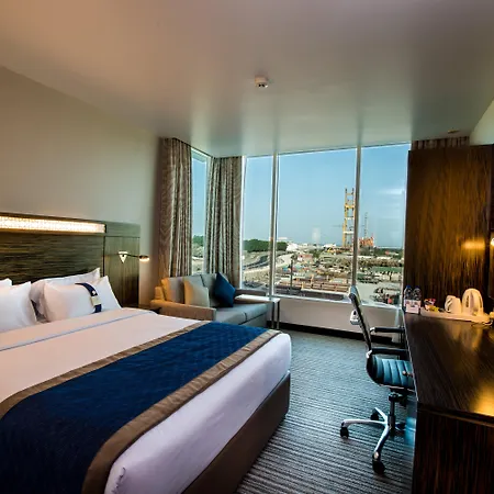 Holiday Inn Express Dubai, Jumeirah By Ihg-3