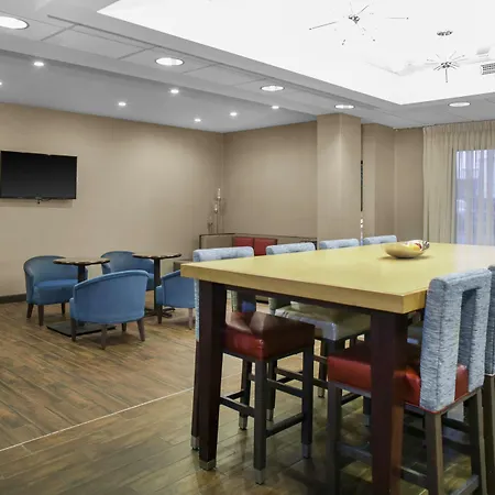Hampton Inn Chicago Elgin / I-90-2