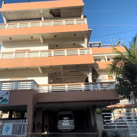 Seabreeze Beach Lodge-2