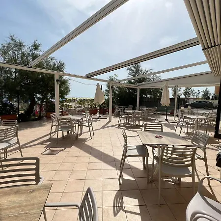Hotel il Gabbiano sul Mare-2