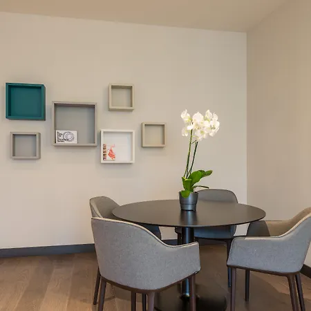 Duparc Contemporary Suites-3