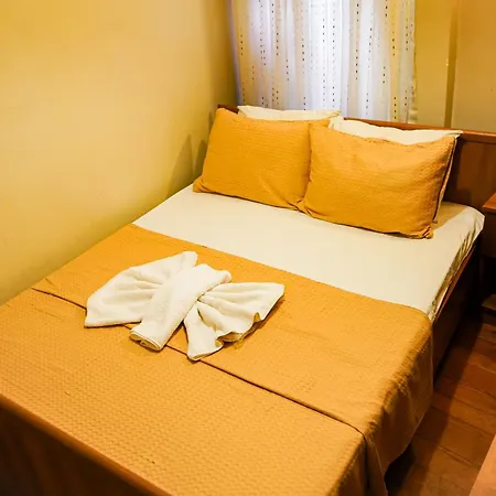 Paradise Hotel-2
