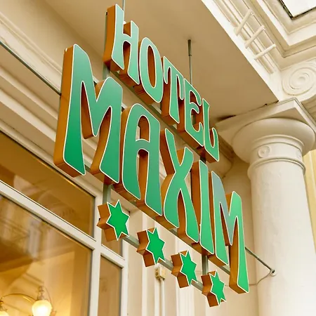 Hotel Maxim-3