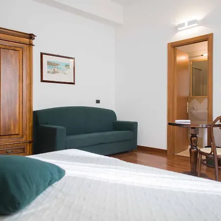 Hotel La Piazzetta-2