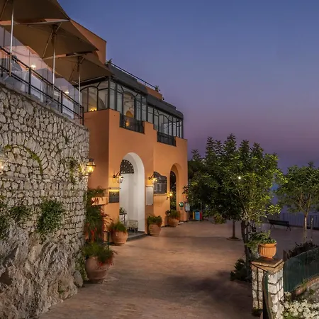 Hotel Punta Tragara-3