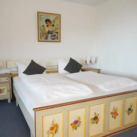 Alpen Hotel "Villa Bello"-2