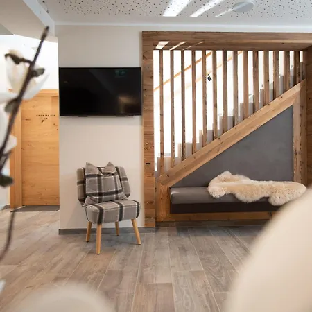Skylodge Alpine Homes-2
