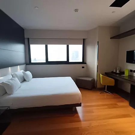 Best Western Plus The Hub Hotel-3