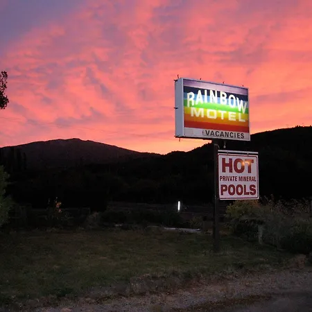 Rainbow Motel & Hot Pools-3