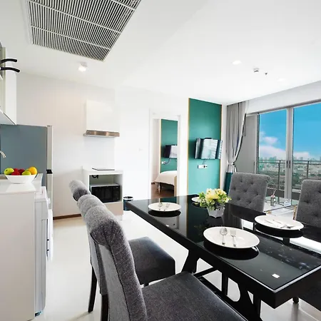 The Rich Residence Sukhumvit Nana-3