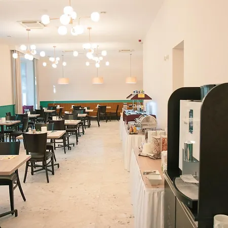 D50 Hotel-3
