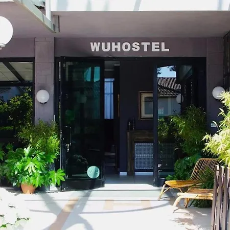 Wuhostel-3