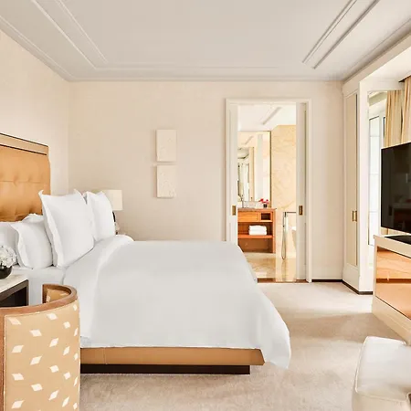 Four Seasons Hotel Madrid-3