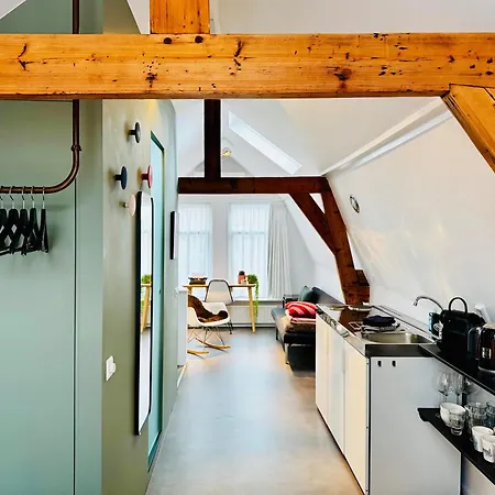 Betty Blue Bed & Breakfast-2
