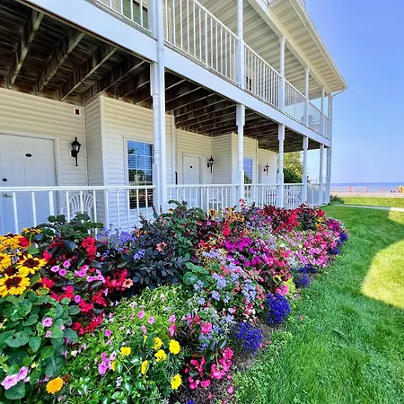 Bay Breeze Resort-3