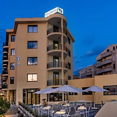 Rina Hotel-2