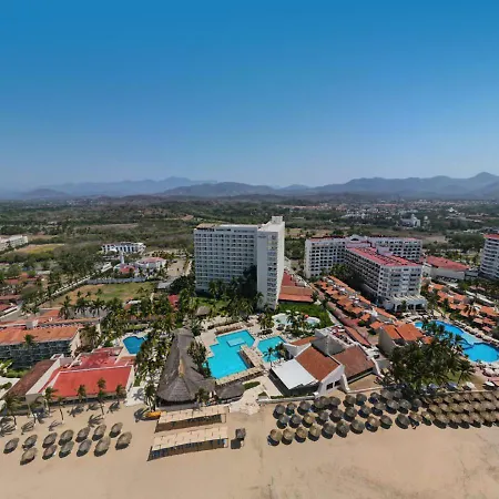 Park Royal Beach Ixtapa-2