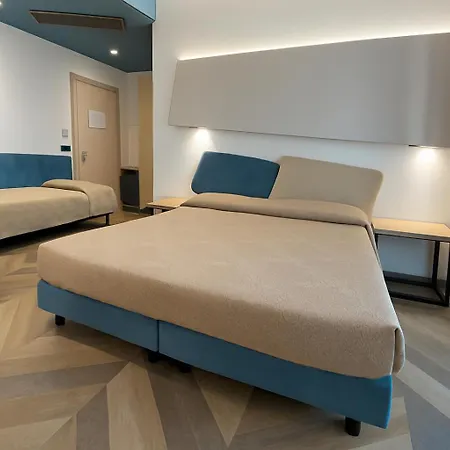 Color Hotel Rimini-3