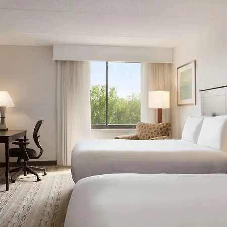 Doubletree By Hilton Bradley International Airport-2