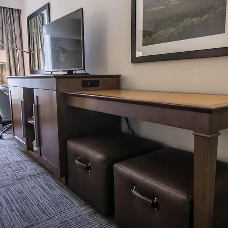 Hampton Inn Winchester-University/ Mall-2