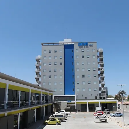 One La Paz-2