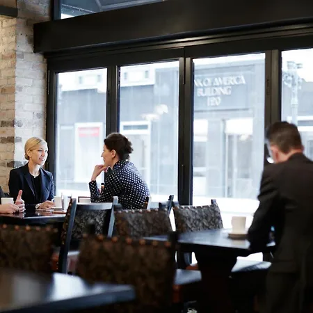 Central Loop Hotel-3