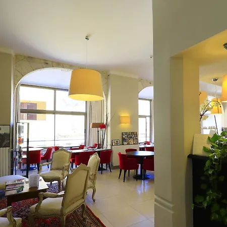Hotel Le Renoir-3
