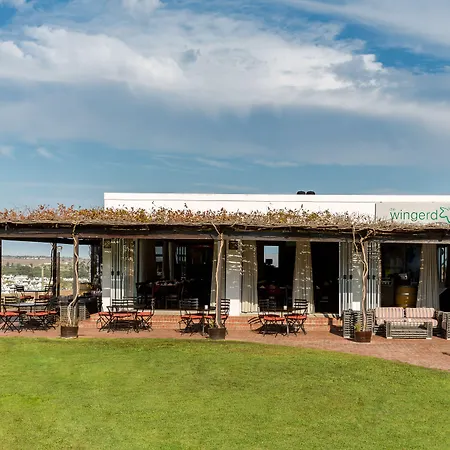 Protea Hotel By Marriott Stellenbosch & Conference Centre-2