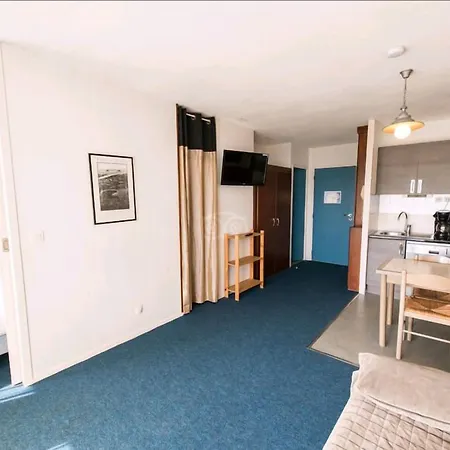 Appart-Hôtel Le Trianon-3