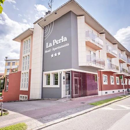 Hotel La Perla D'Olot-3