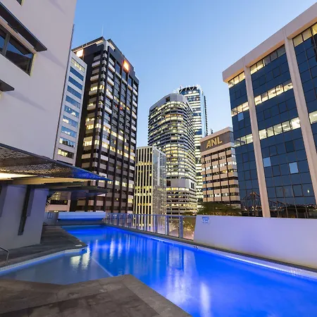 Oaks Brisbane Aurora Suites-3