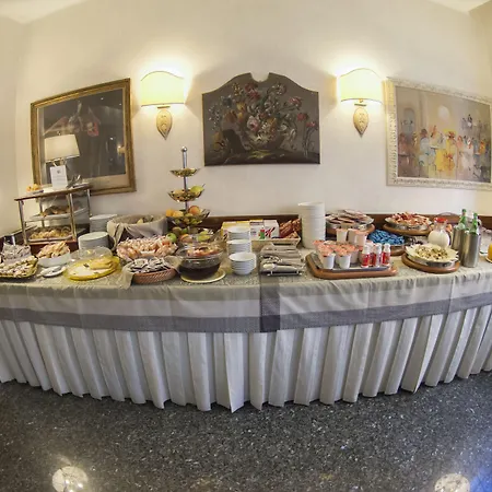 Hotel Bristol-2