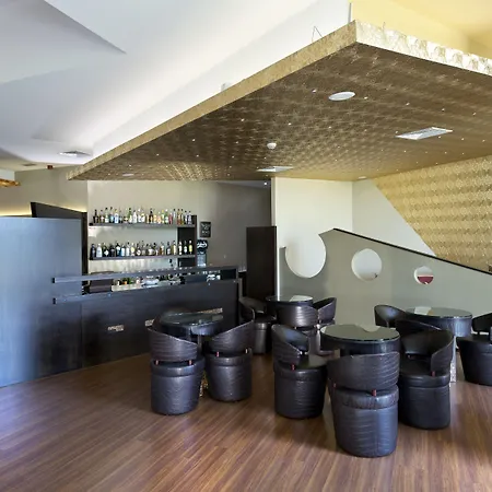 Penafiel Park Hotel & Spa-2