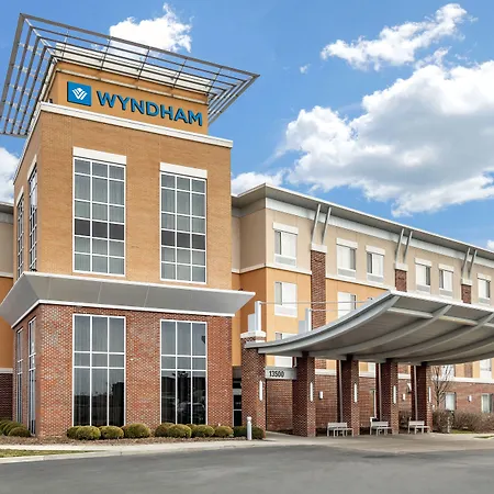 Wyndham Noblesville-3