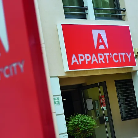 Appart’City Confort La Ciotat – Côté Port-3