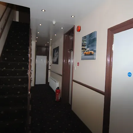 Tony'S House Hotel-3