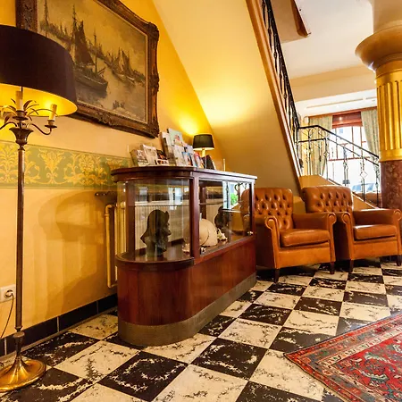 Avenue Hotel By F-Hotels-3