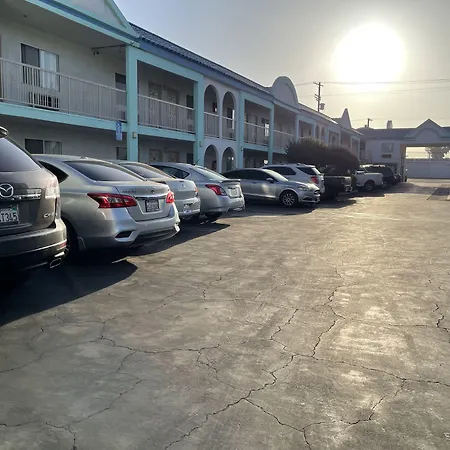 Diamond Inn-2