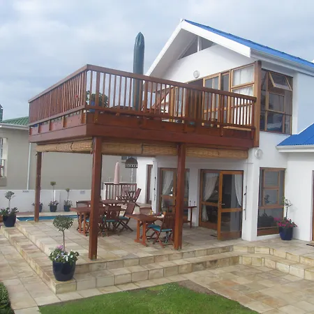 Aquamarine Guest House-2