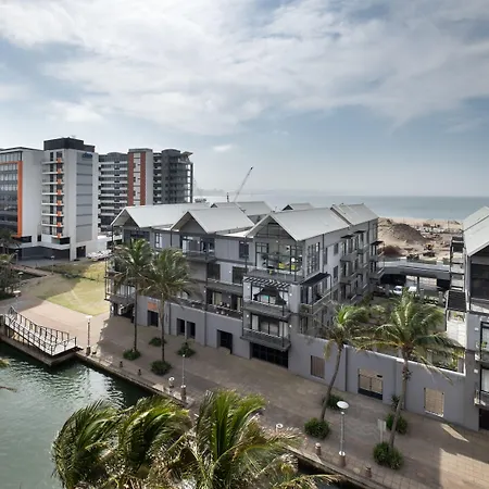 Point Waterfront Apartments-3