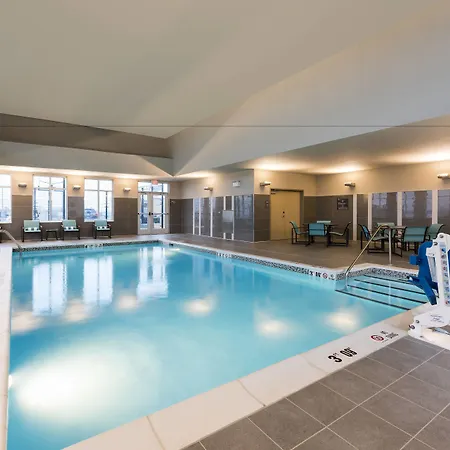 Residence Inn By Marriott Milwaukee West-2