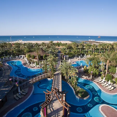 Royal Dragon Hotel-2