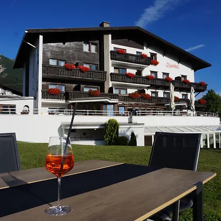 Hotel Egerthof B&B-2