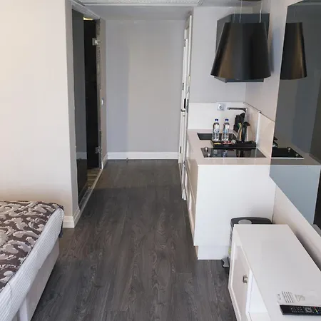 Riva Hotel Alsancak-3