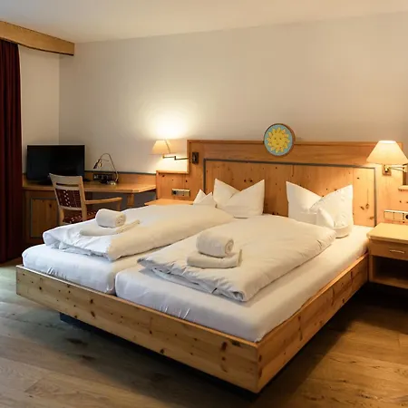 Hotel Birgsau-3